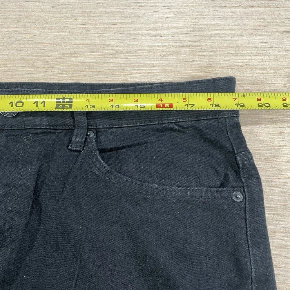 Buffalo David Bitton Driven-X Relaxed Straight Stretch Jeans Black 36x34